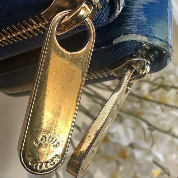 Louis Vuitton Blue Monogram Vernis Ikat Flower Zippy Continental Wallet - Picture 8 of 8